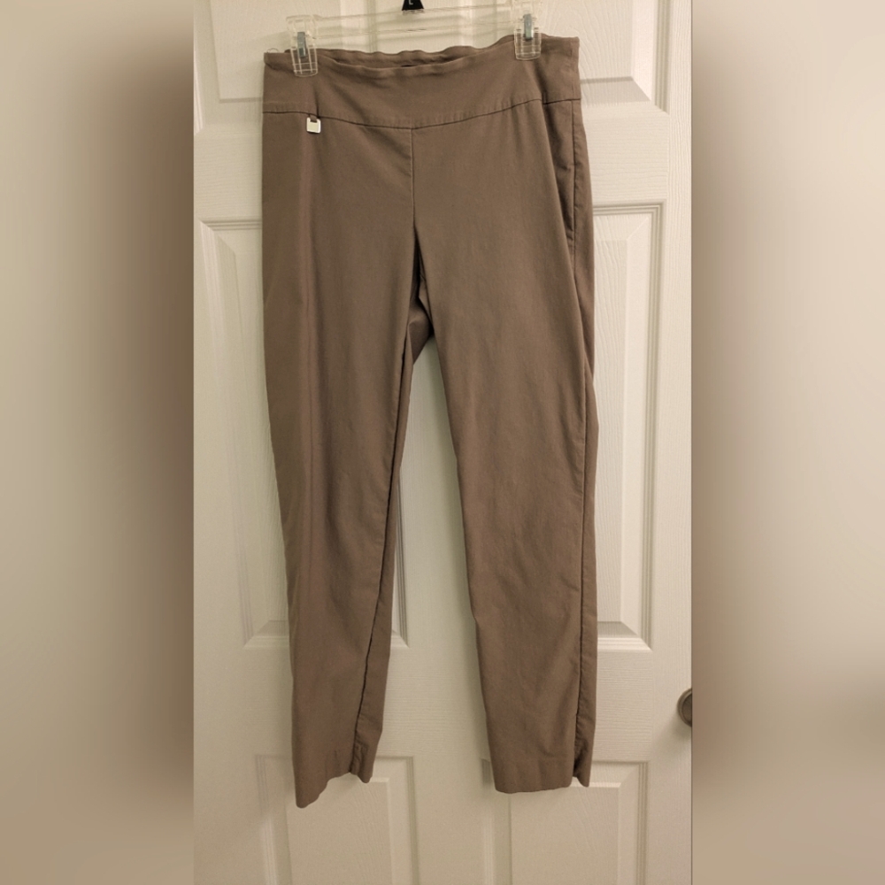 Women's Tan Pants. Peck & Peck
